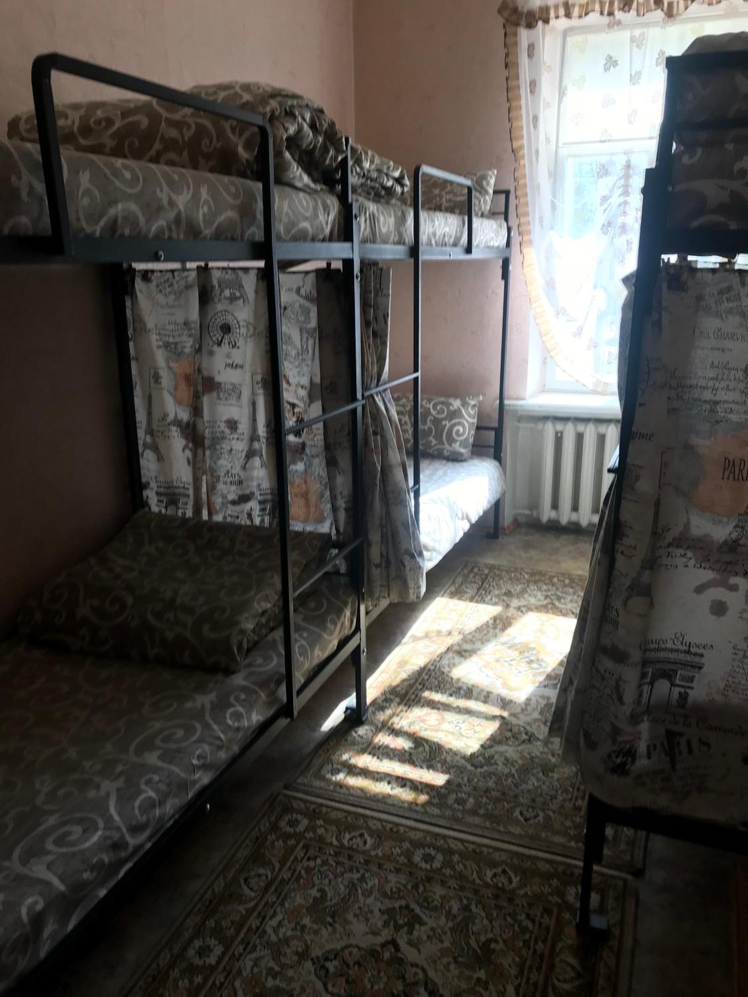 Хостел Тихий Дворик 哈尔科夫 外观 照片