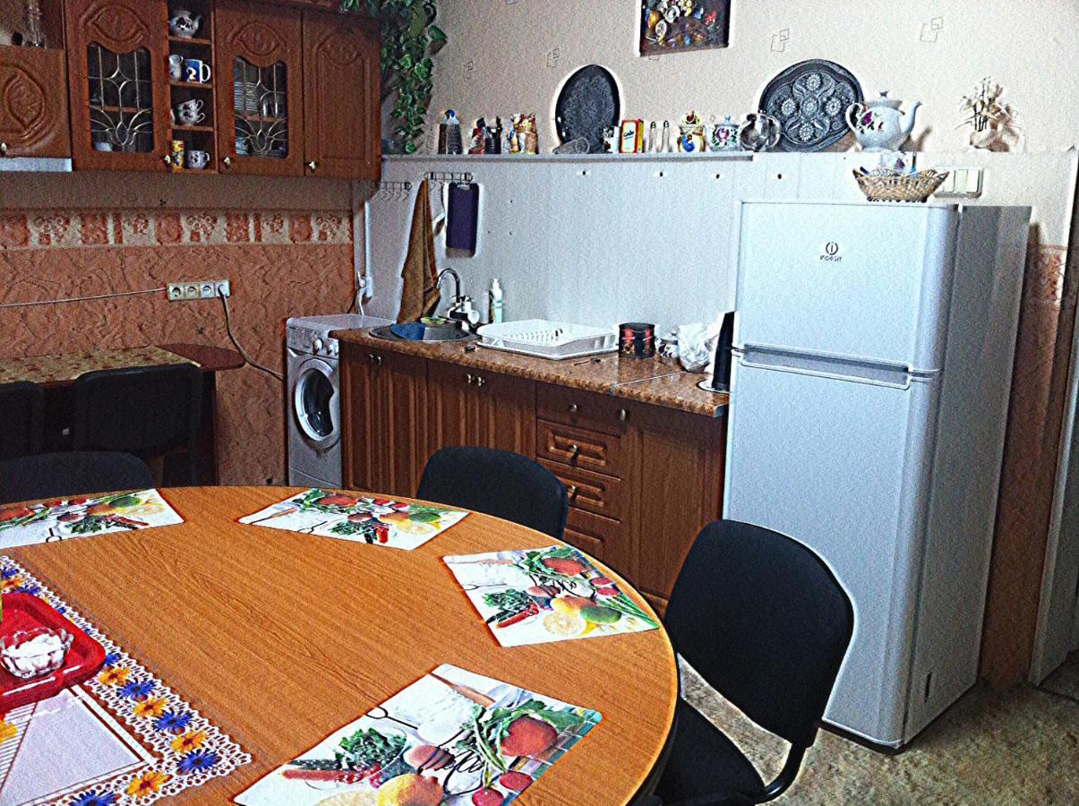 Хостел Тихий Дворик 哈尔科夫 外观 照片